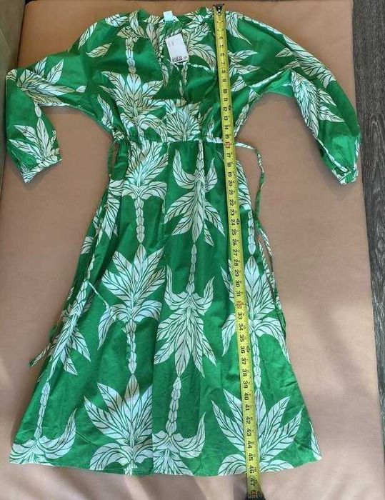 Новое хлопковое платье миди с рукавами баллон в пальмы принт от H&M