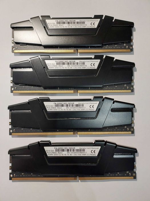 Memória RAM DDR4 32GB G.Skill Ripjaws V 3200MHz CL16 – Kit 4×8GB – Excelente Estado