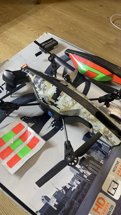 Dron parrot ar.drone2.0