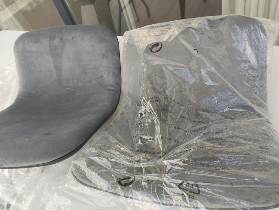 2 bancos de pé alto