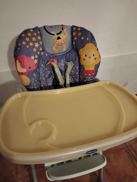 Cadeira de refeição chicco