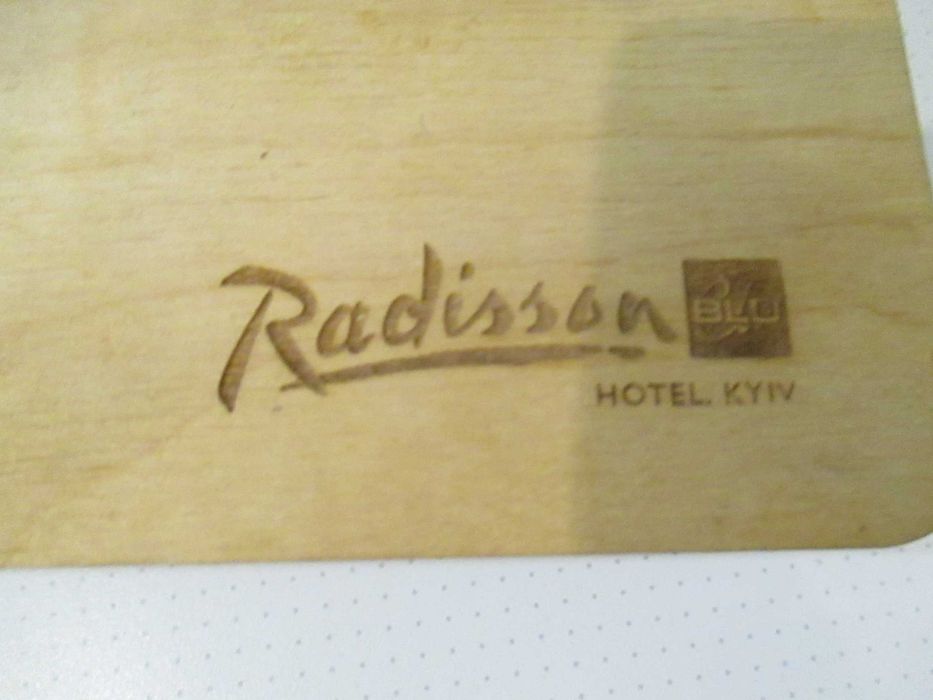 Шкатулка из отеля Radisson Blu Hotel Kyiv