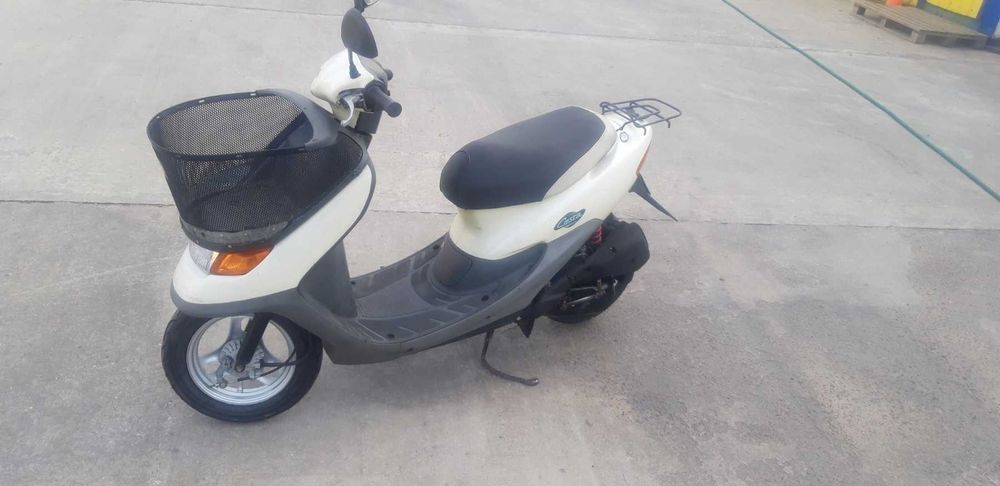 Скутер Honda dio Cesta