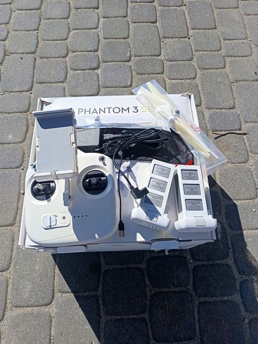 DJI Phantom 3 SE dron 4k