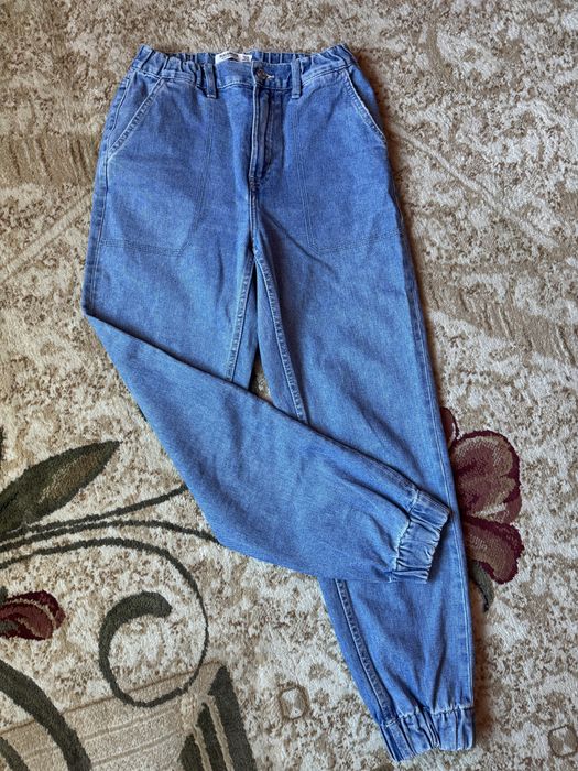 Джинсові штани Pull&Bear