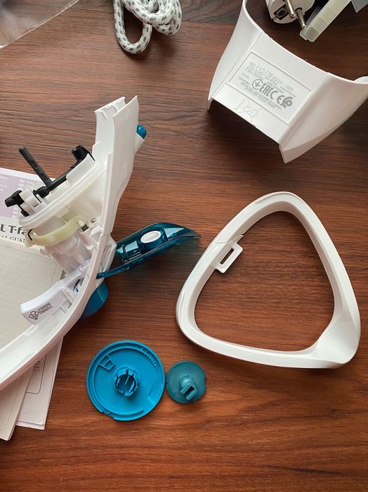 Лот Нові оригінальні запчастини до праски TEFAL FV5718 Е0 Франція утюг