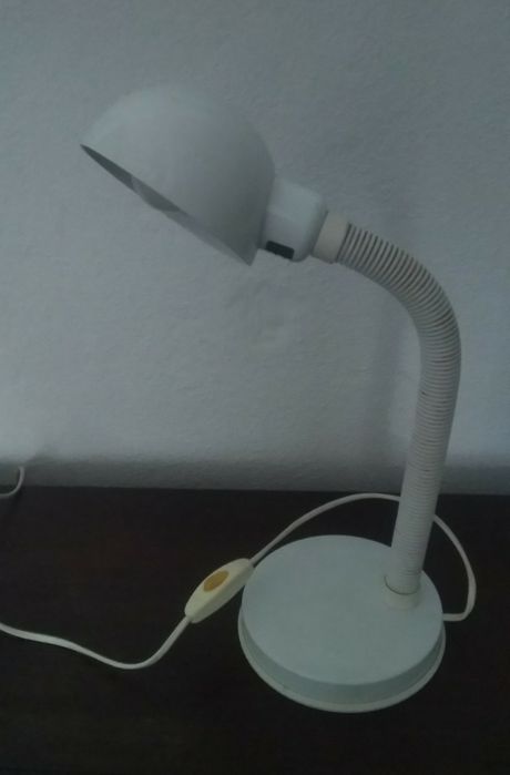 Candeeiro de secretaria/ mesa de cabeceira