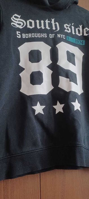 Bluza chłopięca czarna z kapturem, r. S/M