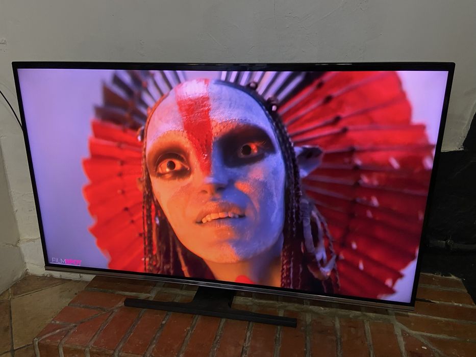 Телевізор telefunken 50 smart tv 4 k android + кріплення на стіну