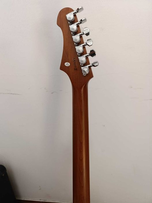 Guitarra elétrica JET JS-400 Olympic White