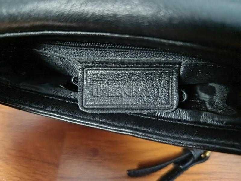 Чорна шкіряна сумка через плече (крос-боді) PROXY