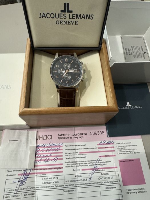 Часы jacques lemans