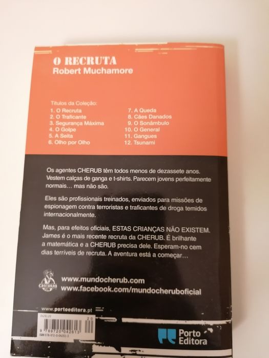 O Recruta Robert Muchamore