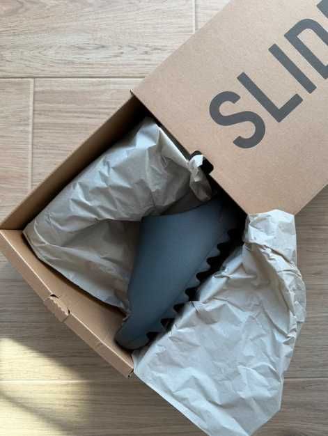 Adidas Yeezy Slide Onyx R.40
