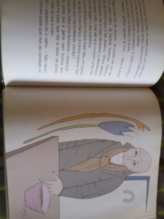 Álvaro Magalhães - Três histórias de amor