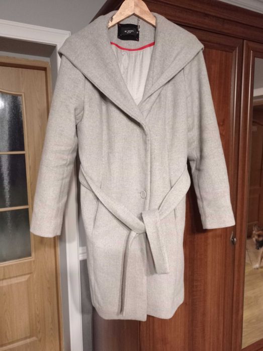 Szary Piękny bardzo ciepły płaszcz Monnari
