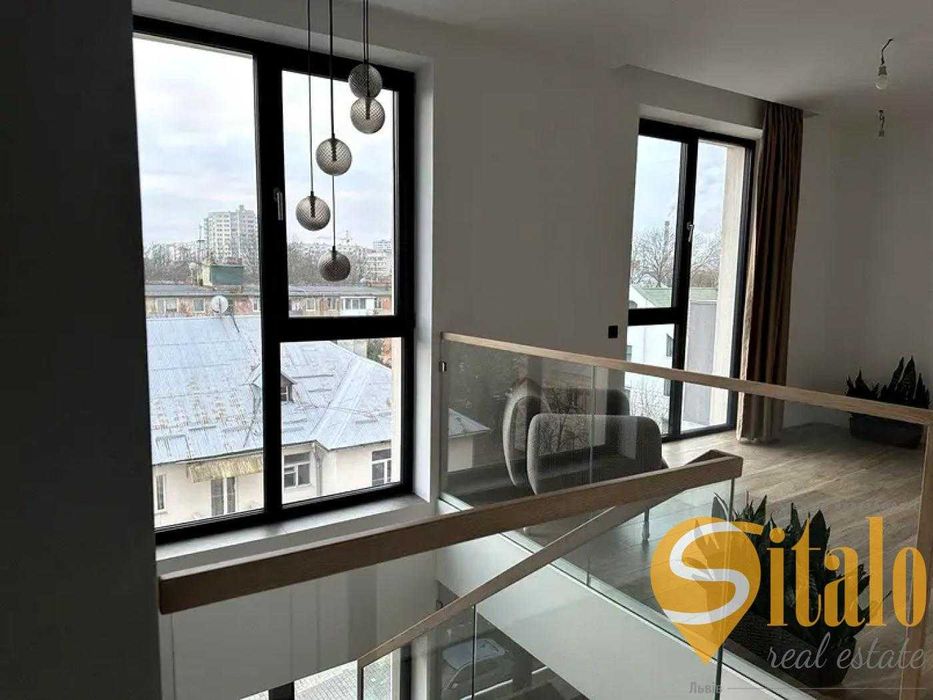 Продаж 4 кімнатної квартири, пентхаус, вулиця Героїв Крут, Новий Львів