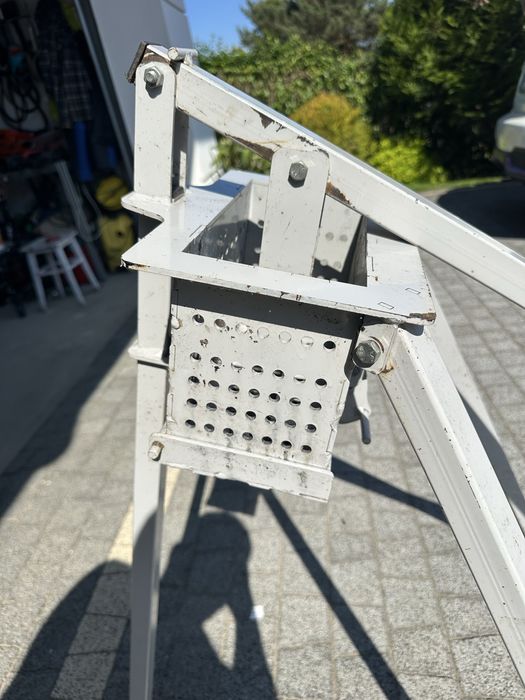 Ręczna prasa mechaniczna/ brykieciarka