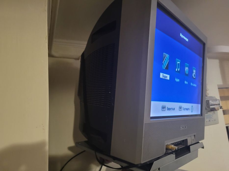 Телевізор Sony KV-21FT