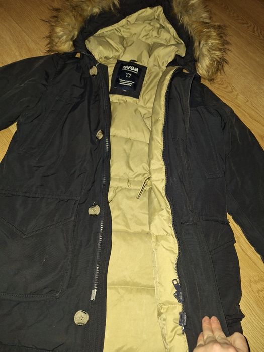 Брендова тепла куртка