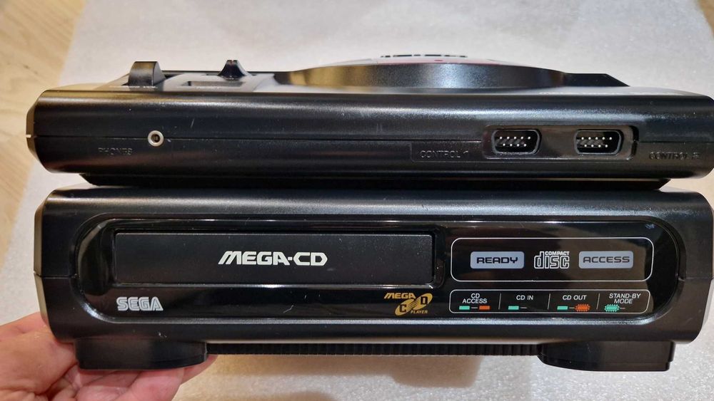 Konsola Sega Mega Drive + Sega Mega CD