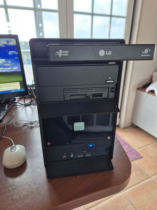 PC Computador Torre (Dual Core E2160 1.8ghz/ 2gb ram)