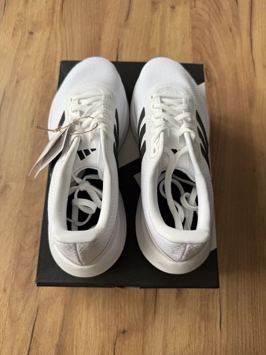 Новые ОРИГИНАЛ оригінал кроссовки кросівки Adidas адидас Runfalcon 3.0