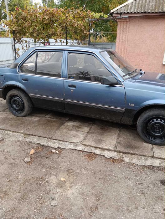 продам Opel Ascona в хорошем состоянии