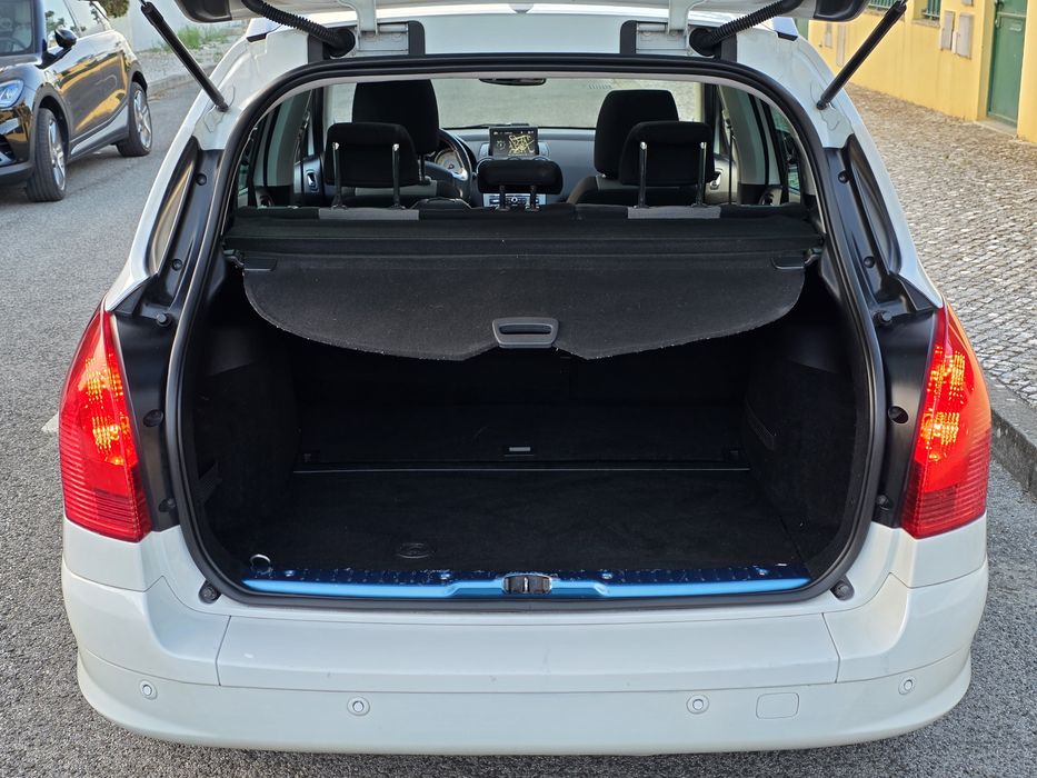 Peugeot 308 SW — fotografia 10