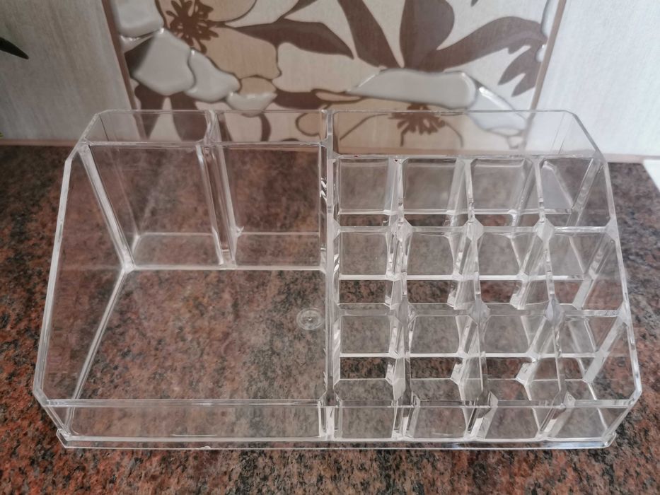Organizer na kosmetyki