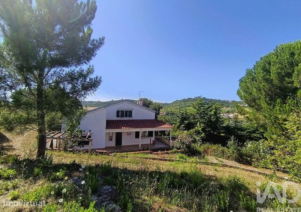 Detached T2 House in Alenquer, 173.5 m²