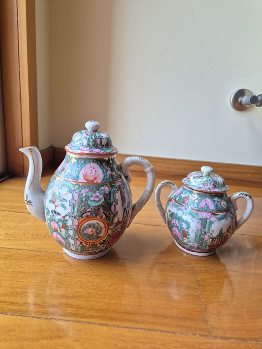 Conjunto de loiça chinesa