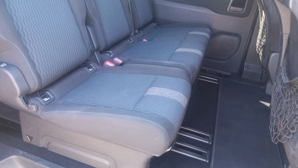 Peugeot Expert Traveller  1.6 HDI  8 lugares