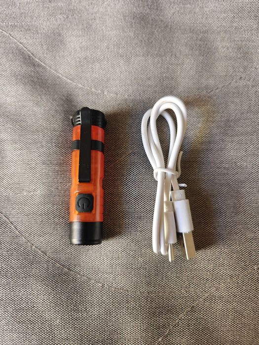 GOPEAK kieszonkowa mini latarka LED pomarańczowa
