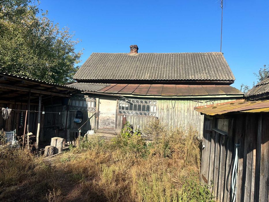 Цегляний будинок у с. Лоска, 4 кімнати, житловий стан RD