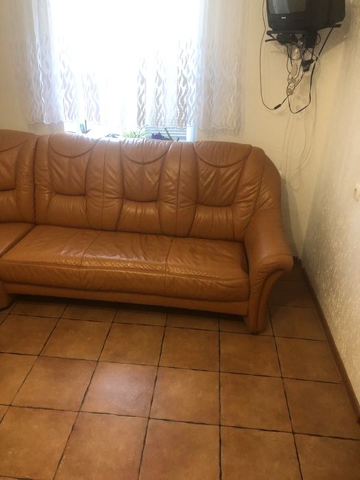 Диван кутовий шкіра