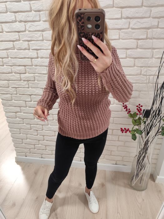 Różowy sweter golf rozmiar S