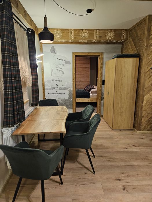 Apartament Skupniowy Upłaz z jedną sypialnią i salonem