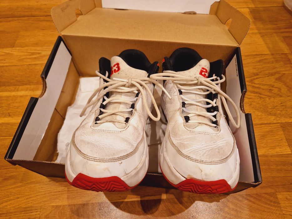 Tenis Nike Air Jordan Max Aura 3