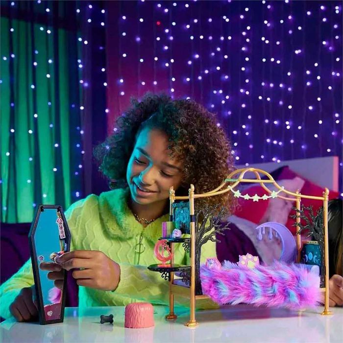 Ігровий набір Monster High Моторошна кімната Клодін HHK64 Монстер Хай