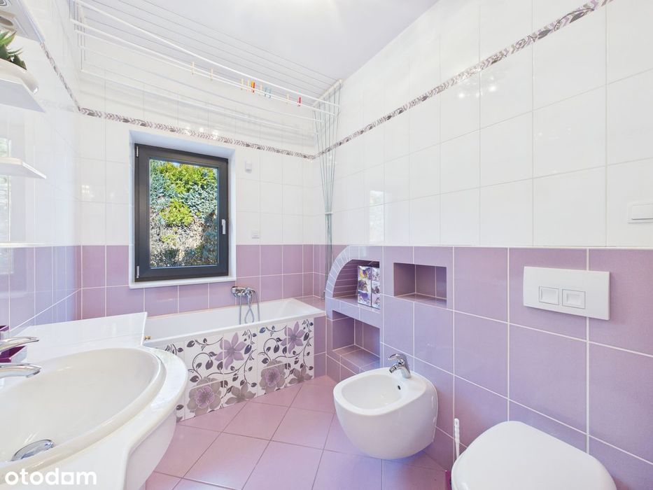 Dom wolnostojący 153 m2 plus garaż 27m2