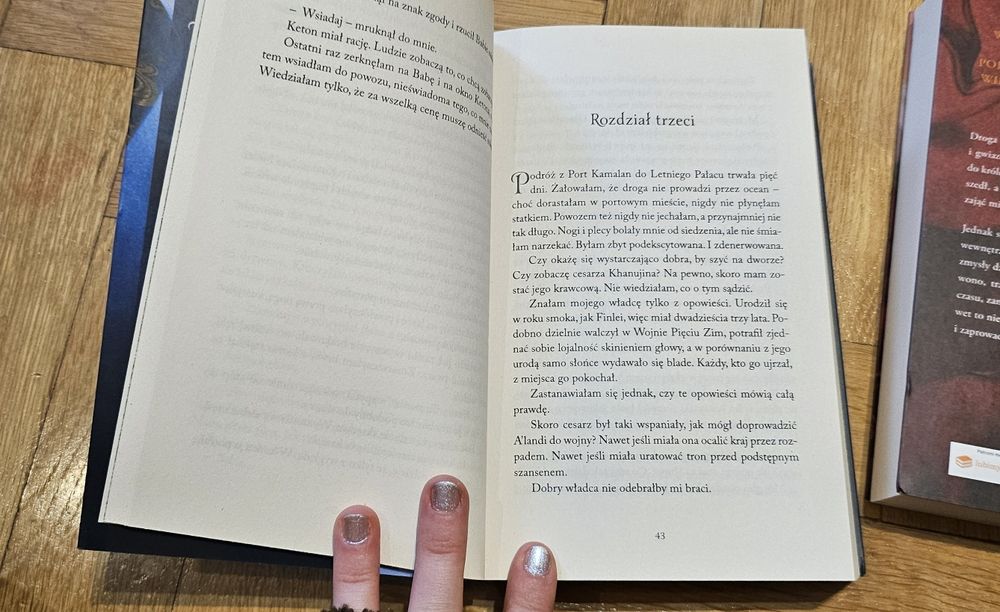 Elizabeth Lim Tkając Świt i Snując Zmierzch