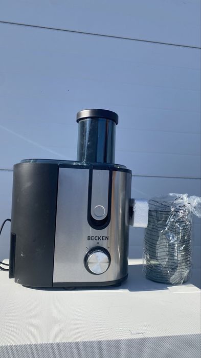 Juicer/ Robot para sumos429170798017925121