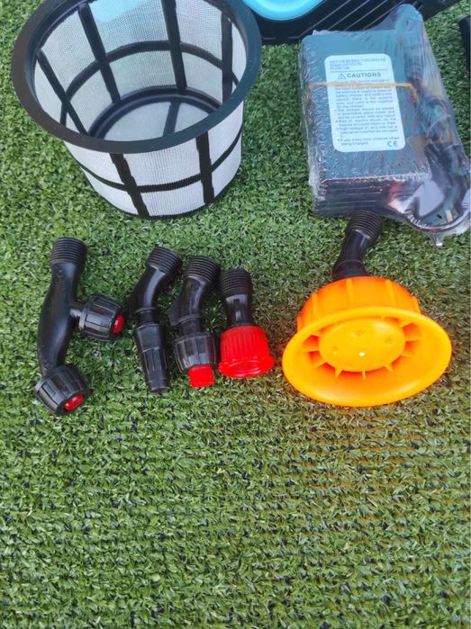 Опрыскиватель аккумуляторный Мрия 12 литров