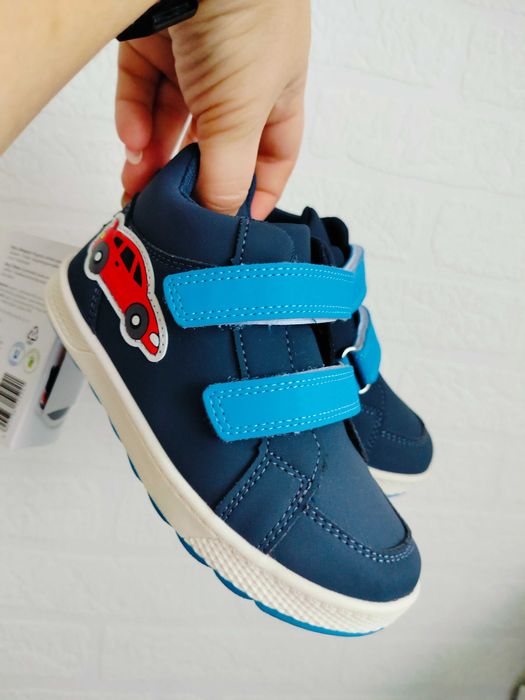 Buty półbuty trzewiki sneakersy Cleve chłopięce autka 26 16,50cm