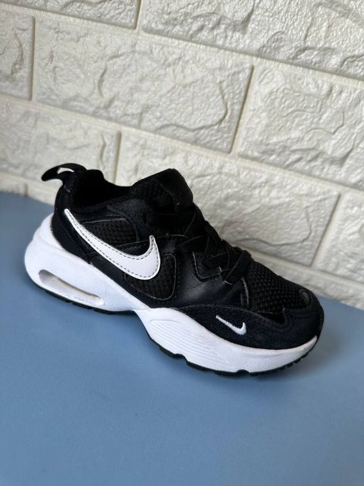 Кросовки Nike 27p мокасини черевики ботинки хайтопи чоботи сапоги кросовки ecco adidas