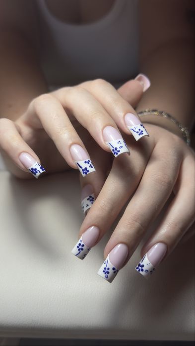 Perfekcyjny manicure i pedicure w wyjątkowych, promocyjnych cenach.