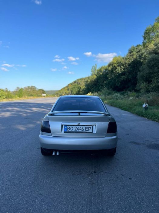 Audi A4 B5.