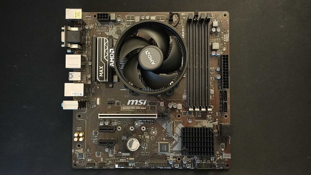 PC Desktop Gaming Ryzen 3100, RX 580 8GB, 8GB RAM c/ Licença Windows