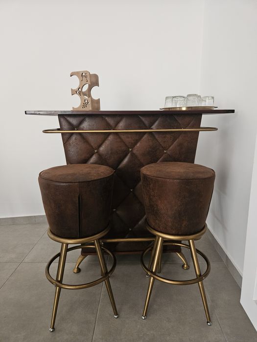Movel Bar com balcão vintage + 2 Bancos altos